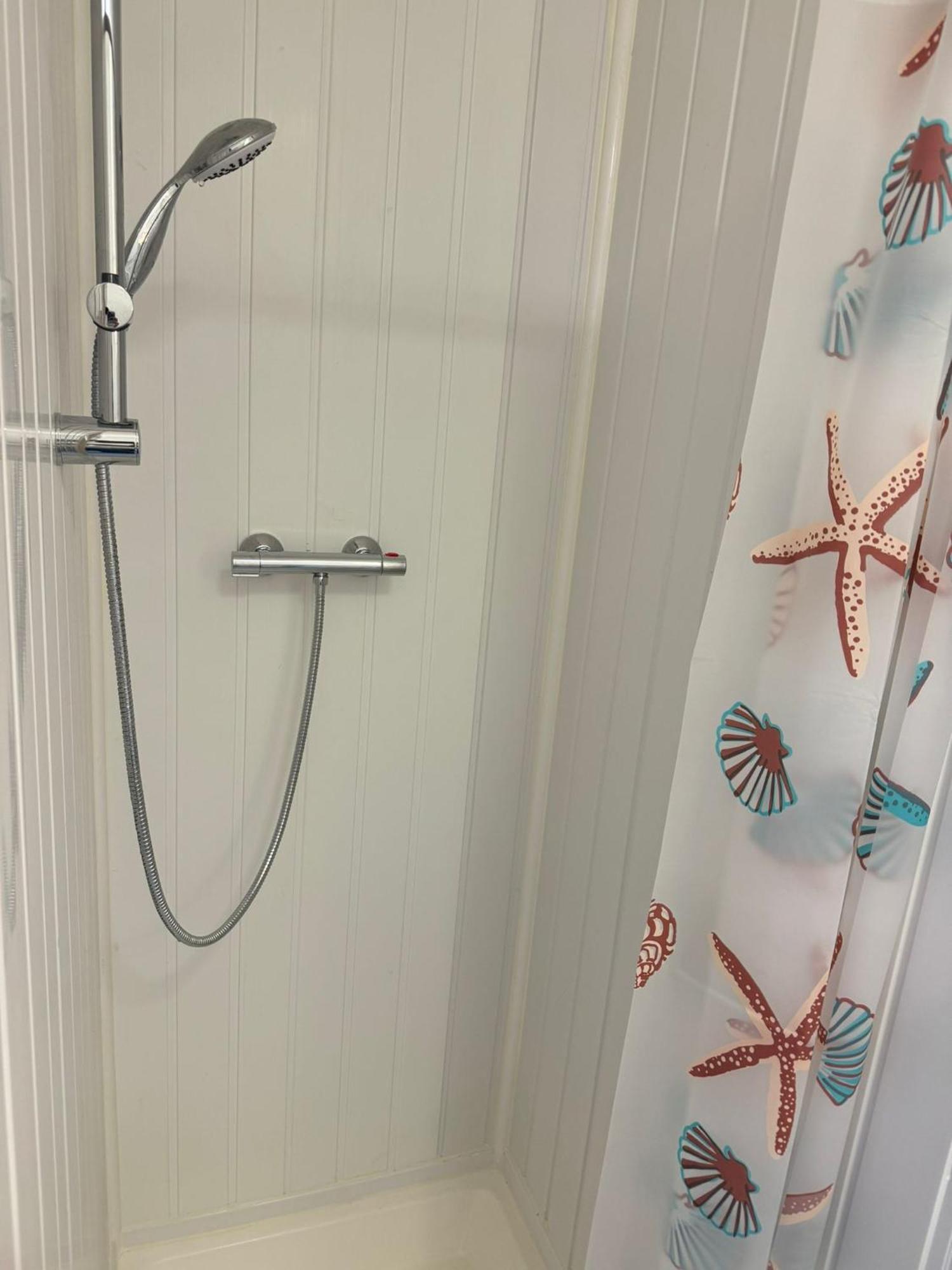 The Paradise Guest House Great Yarmouth Room photo