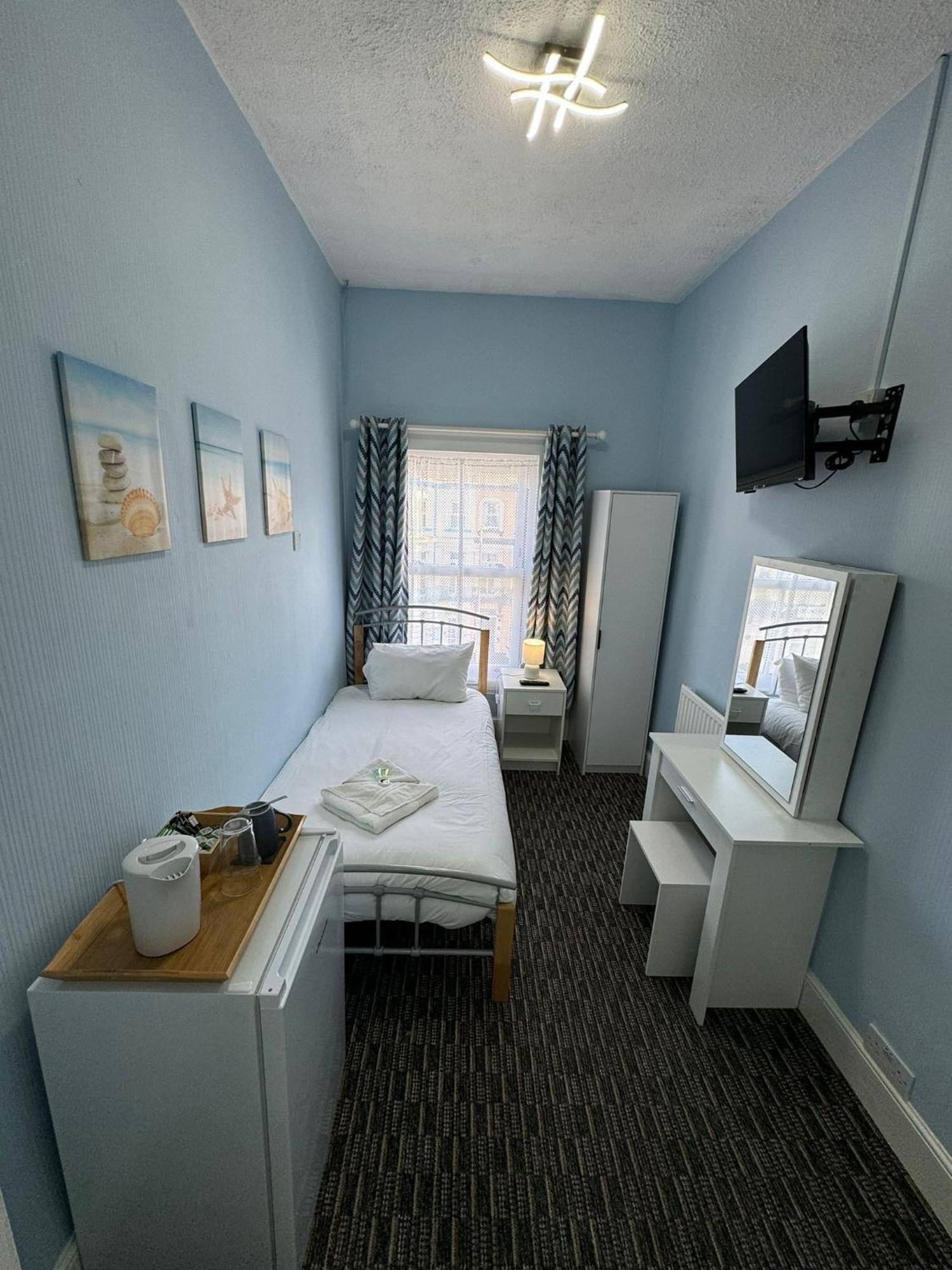 The Paradise Guest House Great Yarmouth Room photo