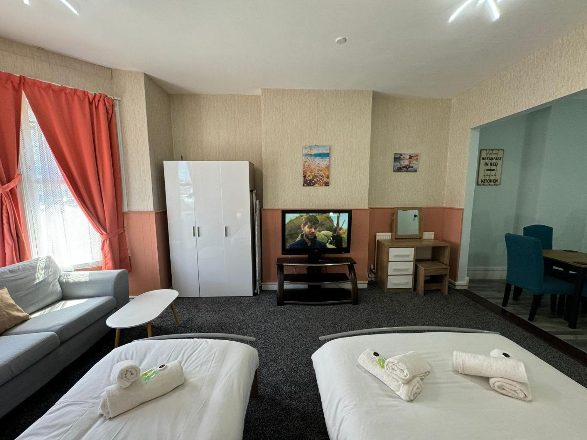 The Paradise Guest House Great Yarmouth Room photo